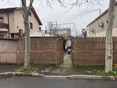  Berceni Luica teren cu casa de vanzare